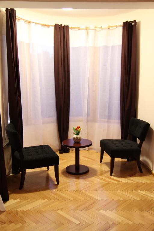 Hotel De Paris Τίρανα Εξωτερικό φωτογραφία