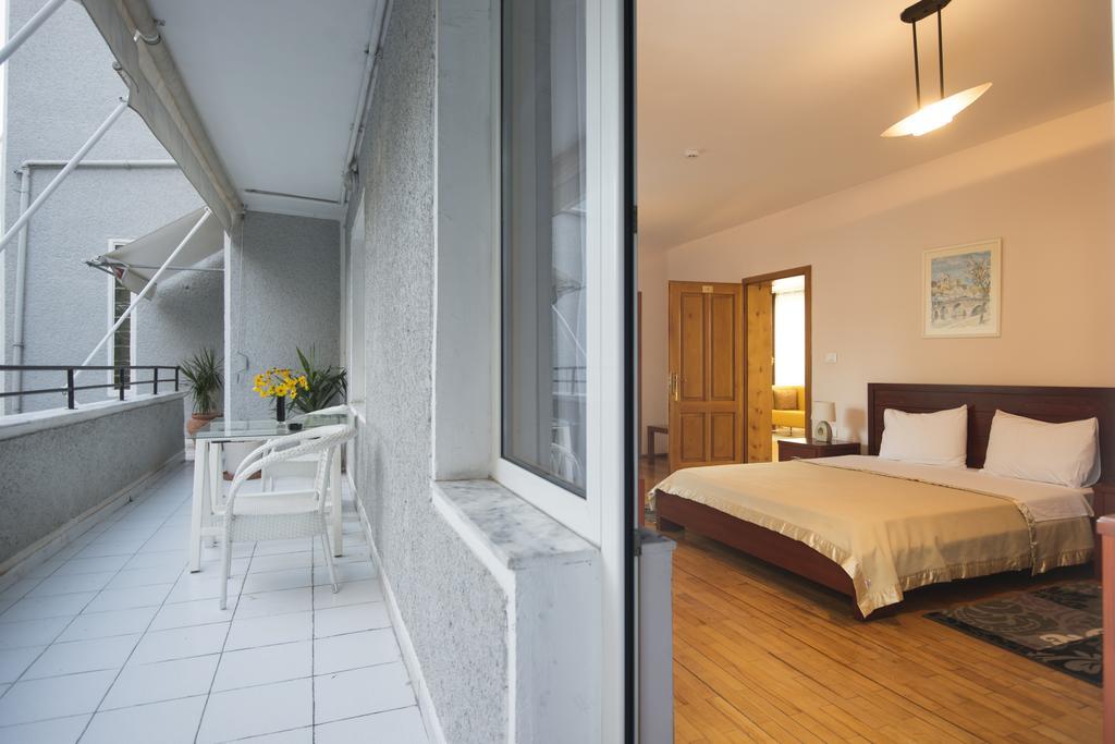 Hotel De Paris Τίρανα Εξωτερικό φωτογραφία
