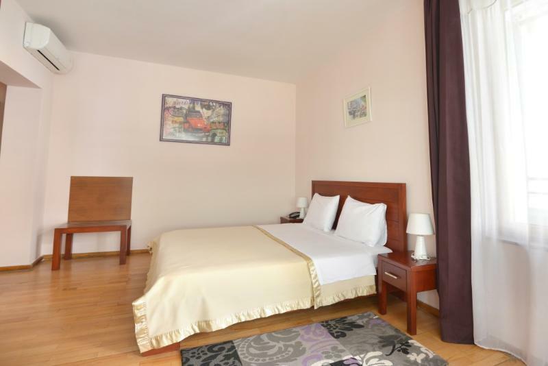 Hotel De Paris Τίρανα Εξωτερικό φωτογραφία