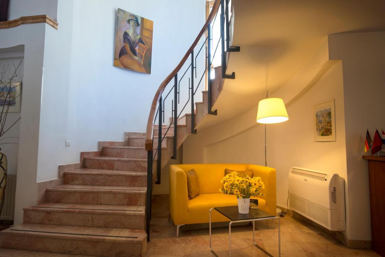 Hotel De Paris Τίρανα Εξωτερικό φωτογραφία